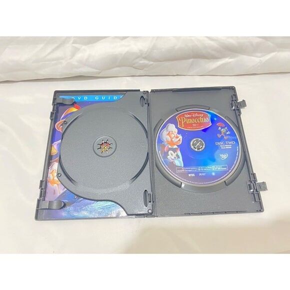 Disney Pinocchio Platinum Edition 70th Anniversary DVD Movie - Picture 9 of 12